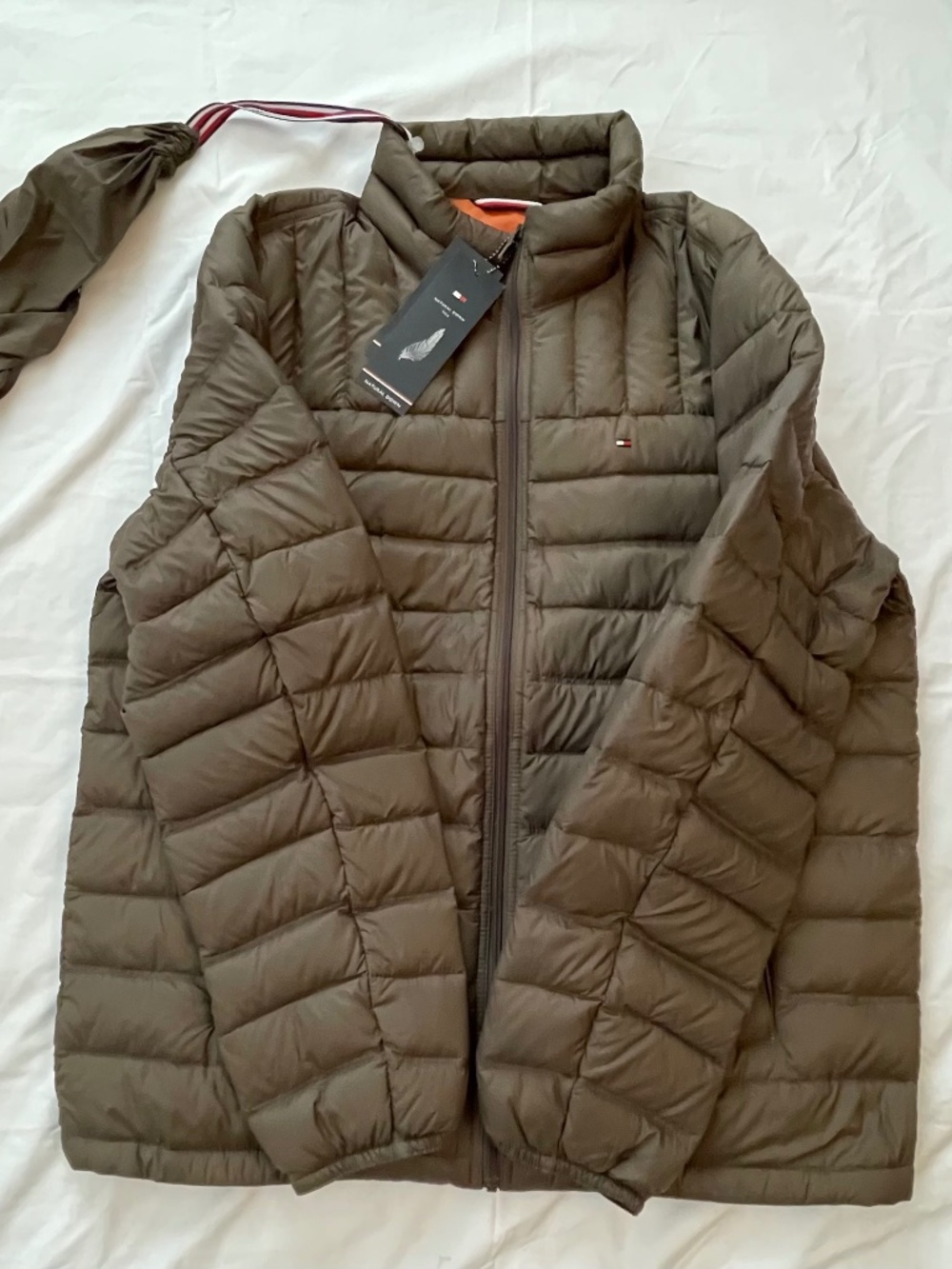 NWT!! TOMMY HILFIGER Down Jacket